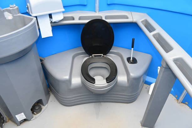Best Porta potty rental near me  in Hamilton Square, NJ